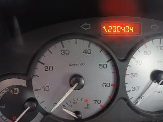 Citroën Berlingo Berlingo Cinqspace, Multispace MPV 1.6 16V (TU5JP4(NFU)) [80kW]  (10-2=
000/12-2011) picture 2