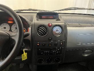 Citroën Berlingo Berlingo Cinqspace, Multispace MPV 1.6 16V (TU5JP4(NFU)) [80kW]  (10-2=
000/12-2011) picture 21