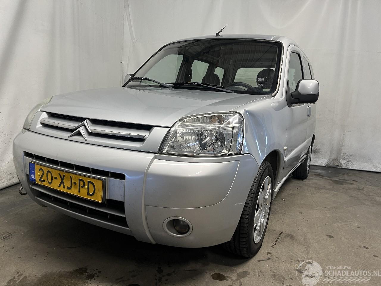 Citroën Berlingo Berlingo Cinqspace, Multispace MPV 1.6 16V (TU5JP4(NFU)) [80kW]  (10-2=
000/12-2011)