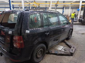 Volkswagen Touran Touran (1T1/T2) MPV 1.4 16V TSI 140 (BMY) [103kW]  (02-2006/05-2010) picture 3