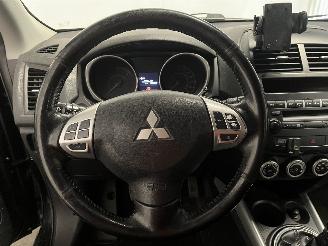 Mitsubishi ASX ASX SUV 1.8 DI-D HP MIVEC 16V (4N13(Euro 5)) [110kW]  (06-2010/03-2023=
) picture 17