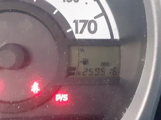 Toyota Aygo Aygo (B10) Hatchback 1.0 12V VVT-i (1KR-FE) [50kW]  (07-2005/05-2014) picture 2