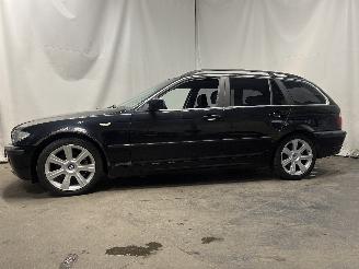 BMW 3-serie 3 serie Touring (E46/3) Combi 325i 24V (M54-B25(256S5)) [141kW]  (09-2=
000/09-2005) picture 4