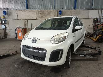 Vrakbiler auto Citroën C1 C1 Hatchback 1.0 12V (384F(CFA)) [50kW]  (06-2005/09-2014) 2012/4