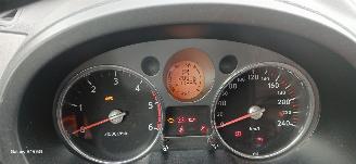 Nissan X-Trail X-Trail (T31) SUV 2.0 XE,SE,LE dCi 16V 4x4 (M9R) [110kW]  (06-2007/11-=
2013) picture 2