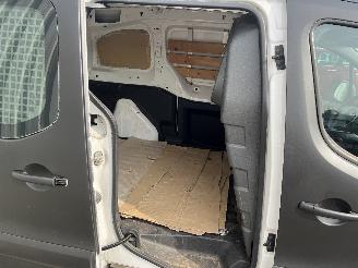 Peugeot Partner Partner (GC/GF/GG/GJ/GK) Van 1.6 HDI 90 (DV6DTED(9HF)) [66kW]  (12-201=
1/08-2016) picture 9