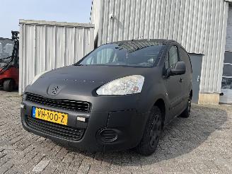 Coche accidentado Peugeot Partner Partner (GC/GF/GG/GJ/GK) Van 1.6 HDI 90 (DV6DTED(9HF)) [66kW]  (12-201=
1/08-2016) 2014/5
