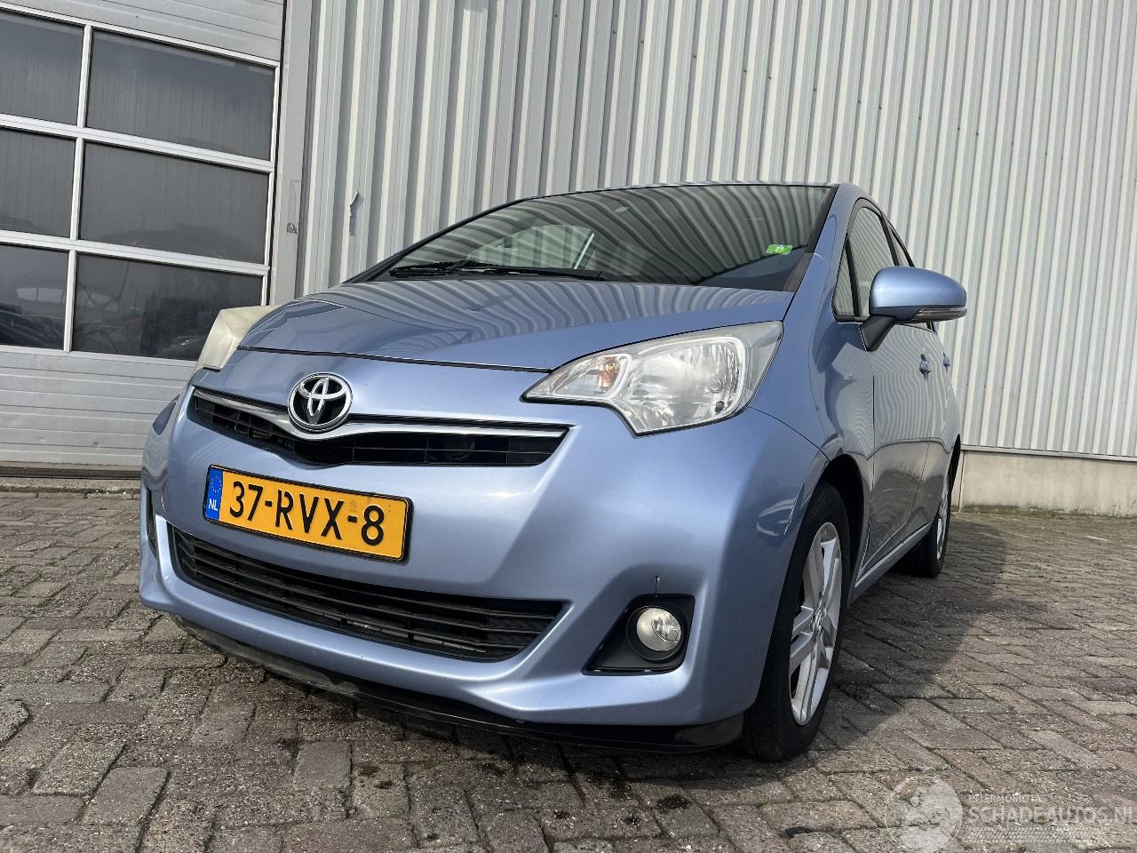 Toyota Verso Verso S MPV 1.33 16V Dual VVT-I (1NRFE) [73kW]  (11-2010/10-2016)