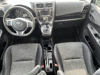 Toyota Verso Verso S MPV 1.33 16V Dual VVT-I (1NRFE) [73kW]  (11-2010/10-2016) picture 13