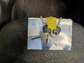 Toyota Yaris Yaris (P1) Hatchback 1.3 16V VVT-i (2SZFE) [64kW]  (04-2002/09-2005) picture 20