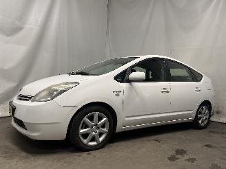 Toyota Prius Prius (NHW20) Liftback 1.5 16V (1NZ-FXE) [82kW]  (09-2003/12-2009) picture 3