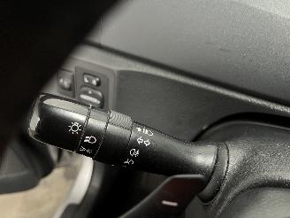 Toyota Verso Verso MPV 1.8 16V VVT-i (2ZRFAE) [108kW]  (04-2009/08-2018) picture 16