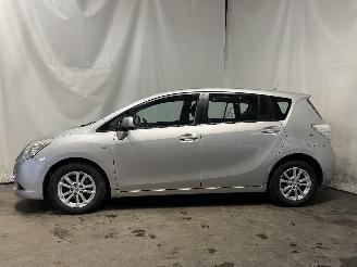 Toyota Verso Verso MPV 1.8 16V VVT-i (2ZRFAE) [108kW]  (04-2009/08-2018) picture 4