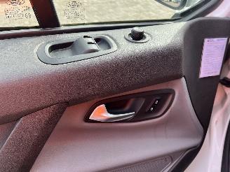 Ford Transit Transit Custom Van 2.2 TDCi 16V (DRF4) [74kW]  (04-2012/06-2016) picture 12