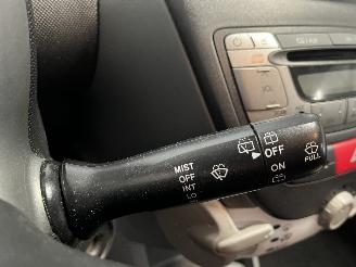 Peugeot 107 107 Hatchback 1.0 12V (384F(1KR)) [50kW]  (06-2005/05-2014) picture 12