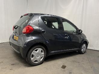 Toyota Aygo Aygo (B10) Hatchback 1.0 12V VVT-i (1KR-FE) [50kW]  (07-2005/05-2014) picture 6