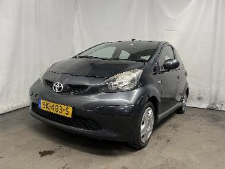 skadebil auto Toyota Aygo Aygo (B10) Hatchback 1.0 12V VVT-i (1KR-FE) [50kW]  (07-2005/05-2014) 2008/3