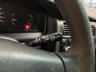 Toyota Carina Carina E (T19) Liftback 2.0 GLi 16V (3SFE) [98kW]  (04-1992/09-1997) picture 19