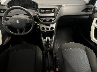 Peugeot 208 208 I (CA/CC/CK/CL) Hatchback 1.0 Vti 12V PureTech (EB0(ZMZ)) [50kW]  =
(03-2012/12-2019) picture 11