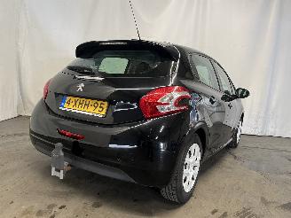 Peugeot 208 208 I (CA/CC/CK/CL) Hatchback 1.0 Vti 12V PureTech (EB0(ZMZ)) [50kW]  =
(03-2012/12-2019) picture 5