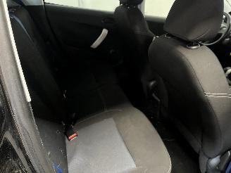 Peugeot 208 208 I (CA/CC/CK/CL) Hatchback 1.0 Vti 12V PureTech (EB0(ZMZ)) [50kW]  =
(03-2012/12-2019) picture 10