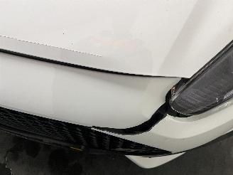 Ford Fiesta Fiesta 6 (JA8) Hatchback 1.6 ST 16V (JTJA(Euro 5)) [134kW]  (03-2013/1=
2-2017) picture 9