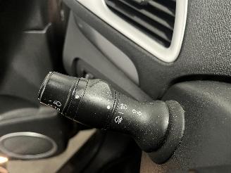 Renault Scenic Grand Scénic III (JZ) MPV 1.4 16V TCe 130 (H4J-700(H4J-A7)) [96kW]  =
(02-2009/12-2016) picture 16