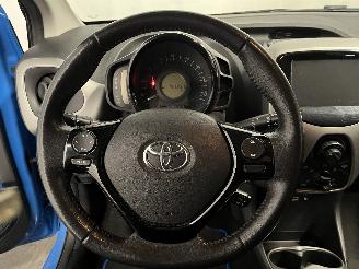 Toyota Aygo Aygo (B40) Hatchback 1.0 12V VVT-i (1KR-FE) [51kW]  (05-2014/06-2018) picture 21