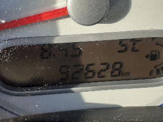 Suzuki Splash Splash MPV 1.0 12V (K10B) [48kW]  (01-2008/12-2015) picture 2