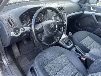 Skoda Octavia Octavia Combi (1Z5) Combi 5-drs 1.2 TSI (CBZB) [77kW]  (02-2010/04-201=
3) picture 12