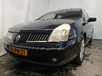 Unfallwagen Renault Vel-satis Vel Satis (BJ) MPV 3.5 V6 24V (V4Y-701) [177kW]  (06-2002/10-2009) 2004/9