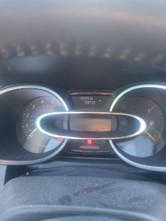 Renault Clio Clio IV Estate/Grandtour (7R) Combi 5-drs 1.5 Energy dCi 90 FAP (K9K-6=
08(K9K-B6)) [66kW]  (11-2012/08-2021) picture 2