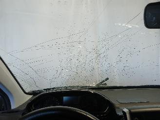 Peugeot 208 208 I (CA/CC/CK/CL) Hatchback 1.2 Vti 12V PureTech 82 (EB2F(HMZ)) [60k=
W]  (03-2012/12-2019) picture 18