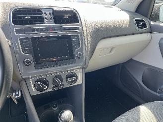 Volkswagen Polo Polo V (6R) Hatchback 1.2 TSI 16V BlueMotion Technology (CJZC(Euro 6))=
 [66kW]  (02-2014/10-2017) picture 16