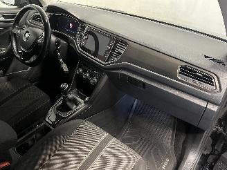 Volkswagen T-Roc T-Roc I SUV 1.0 TSI 12V BlueMotion (CHZJ) [85kW]  (07-2017/11-2020) picture 11