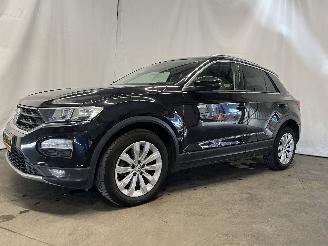 Volkswagen T-Roc T-Roc I SUV 1.0 TSI 12V BlueMotion (CHZJ) [85kW]  (07-2017/11-2020) picture 3