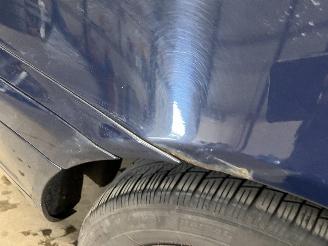 Mercedes C-klasse C (W203) Sedan 2.2 C-200 CDI 16V (OM611.962) [85kW]  (09-2000/06-2003)= picture 13