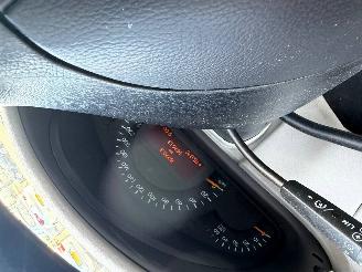 Mercedes C-klasse C (W203) Sedan 2.2 C-200 CDI 16V (OM611.962) [85kW]  (09-2000/06-2003)= picture 2