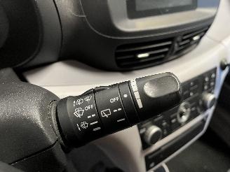 Nissan Almera Almera Tino (V10M) MPV 1.8 16V (QG18DE) [85kW]  (12-2002/02-2006) picture 14