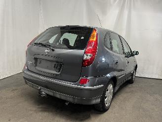 Nissan Almera Almera Tino (V10M) MPV 1.8 16V (QG18DE) [85kW]  (12-2002/02-2006) picture 4