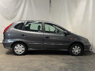 Nissan Almera Almera Tino (V10M) MPV 1.8 16V (QG18DE) [85kW]  (12-2002/02-2006) picture 6