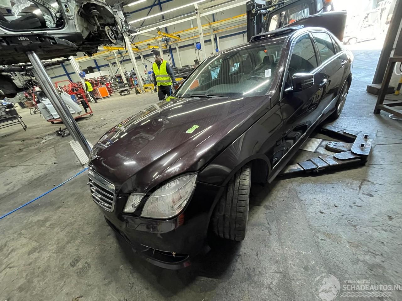 Mercedes E-klasse E (W212) Sedan E-300 BlueTec Hybrid V6 24V (OM651.924(Euro 5; Euro 6))=
 [150kW]  (12-2011/12-2016)