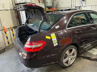 Mercedes E-klasse E (W212) Sedan E-300 BlueTec Hybrid V6 24V (OM651.924(Euro 5; Euro 6))=
 [150kW]  (12-2011/12-2016) picture 3