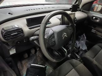 Citroën C4 C4 Cactus (0B/0P) Hatchback 5-drs 1.2 PureTech 82 12V (EB2F(HMZ)) [60k=
W]  (09-2014/...) picture 5