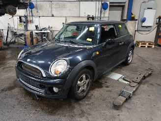  Mini Mini Mini (R56) Hatchback 1.4 16V One (N12-B14A) [70kW]  (11-2006/03-2010) 2007/8