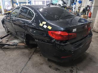 BMW 5-serie 5 serie (G30) Sedan 520d 2.0 TwinPower Turbo 16V (B47-D20B) [140kW]  (=
09-2016/06-2023) picture 4