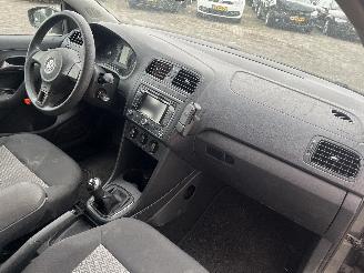 Volkswagen Polo Polo V (6R) Hatchback 1.6 TDI 16V 90 (CAYB(Euro 5)) [66kW]  (06-2009/0=
5-2014) picture 8