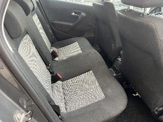 Volkswagen Polo Polo V (6R) Hatchback 1.6 TDI 16V 90 (CAYB(Euro 5)) [66kW]  (06-2009/0=
5-2014) picture 10