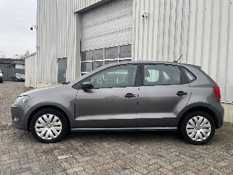 Volkswagen Polo Polo V (6R) Hatchback 1.6 TDI 16V 90 (CAYB(Euro 5)) [66kW]  (06-2009/0=
5-2014) picture 4