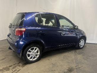 Toyota Yaris Yaris (P1) Hatchback 1.0 16V VVT-i (1SZFE) [50kW]  (04-1999/09-2005) picture 5